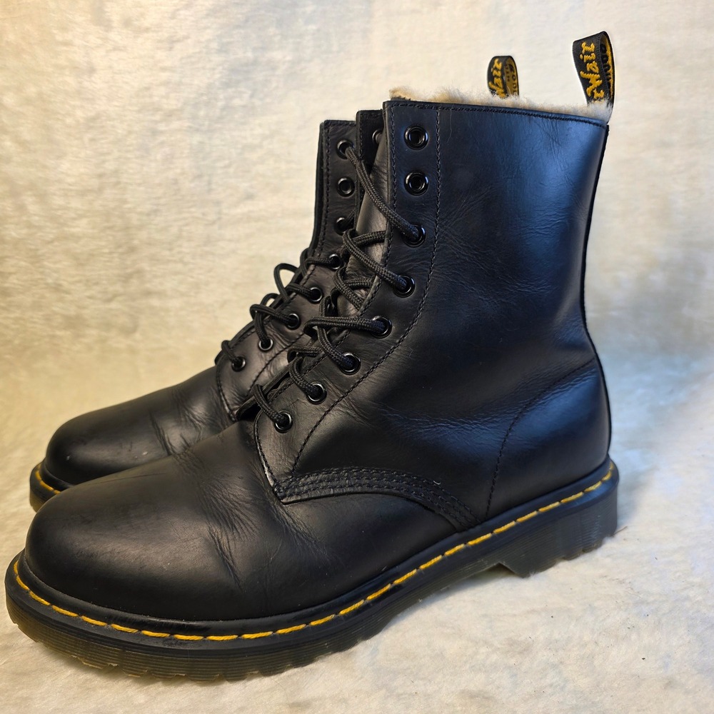 Dr. Martens Serena 8 Eye Boots Combat Black Faux Fur Lined Leather Womens 11
